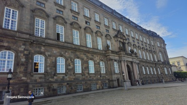 Odkryj Duński Parlament: Fascynująca Historia Folketingu